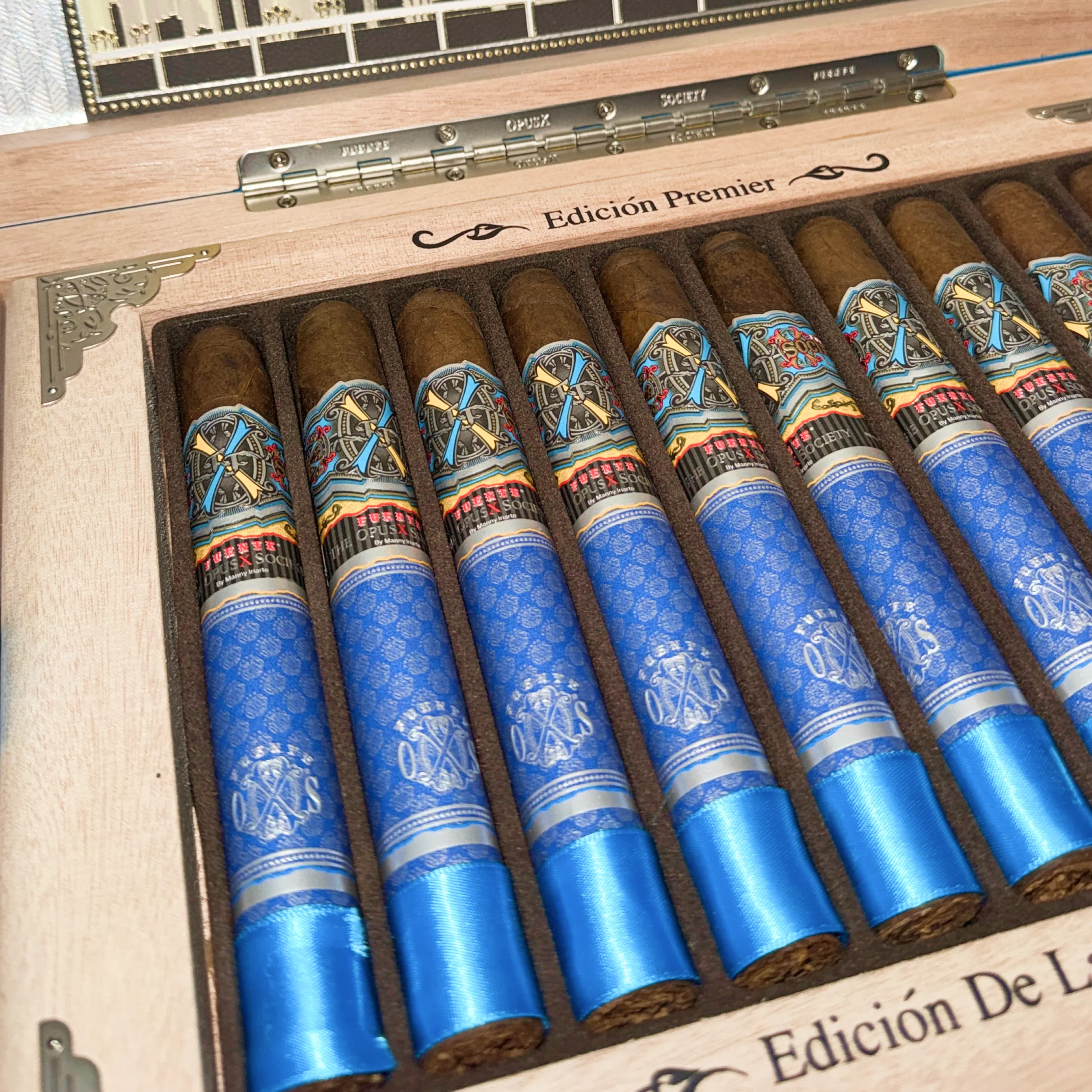 Arturo Fuente Opus X Society - Image 9