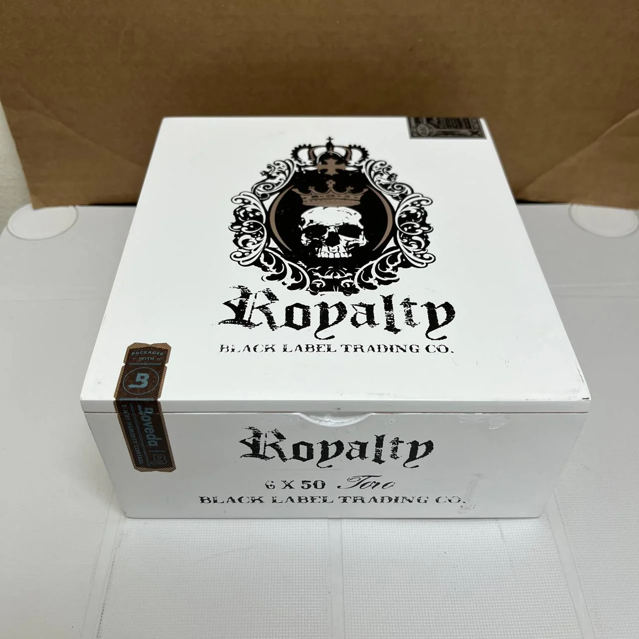 Black Label Trading Royalty Toro - Image 5