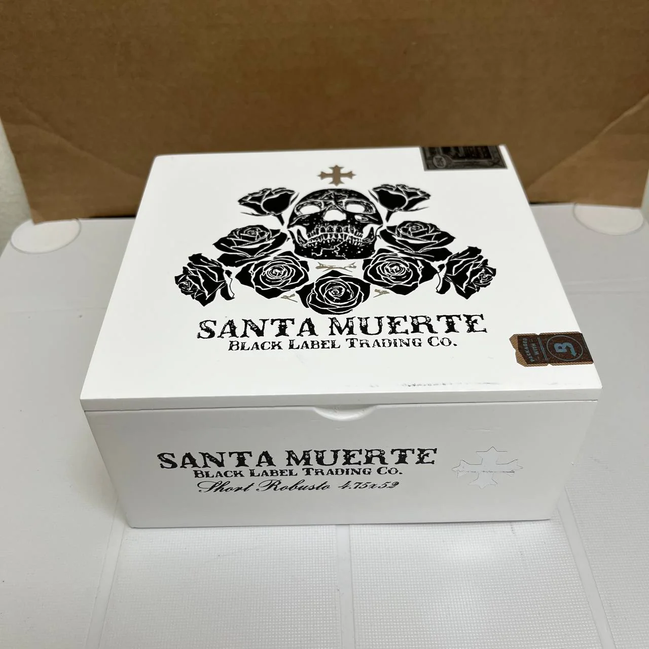 Black Label Trading Santa Muerte Short Robusto - Image 5
