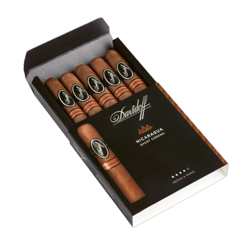 Davidoff Nicaragua Series Short Corona - Image 2