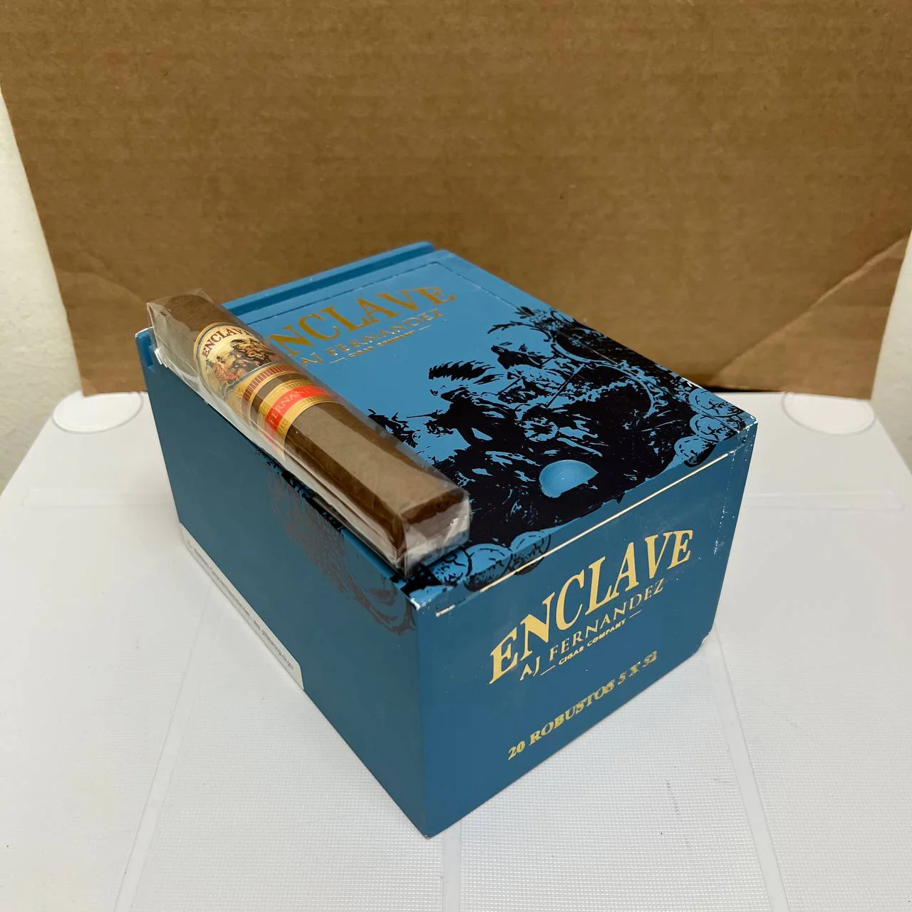Enclave Habano by AJ Fernandez Robusto - Image 4