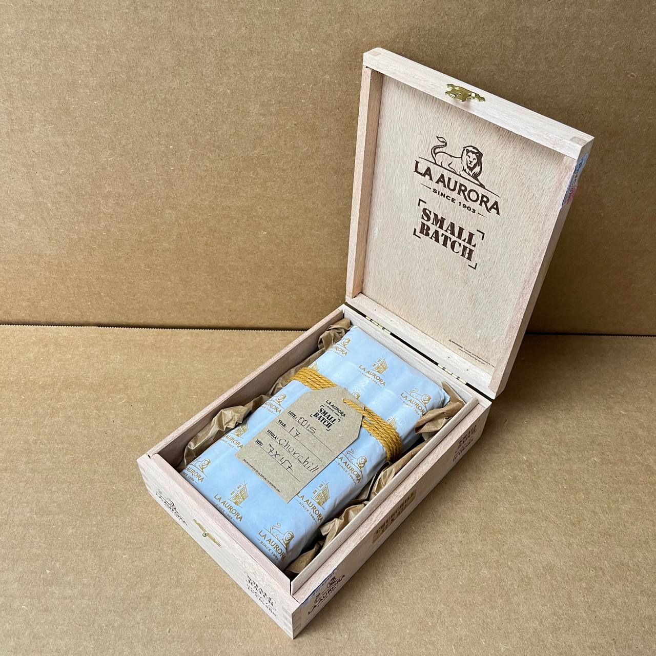 La Aurora Small Batch Lot 15 Churchill - Image 5