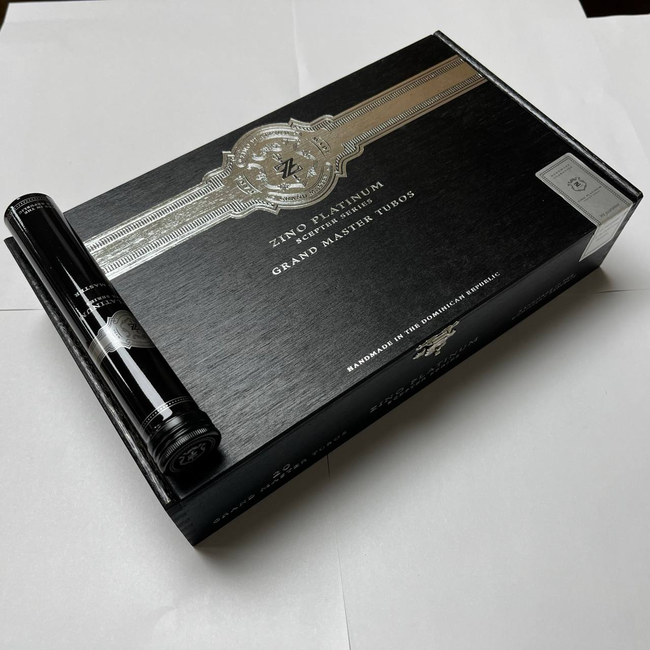 Zino Platinum Scepter Grand Master Tubo